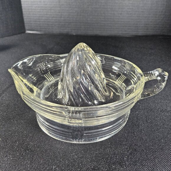 Vintage Hazel Atlas Clear Ribbed Crisscross Depression Glass Large Juicer - Picture 11 of 11